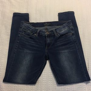 NWOT Lucky Brand Charlie Skinny Jeans